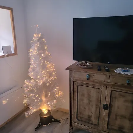 Location Saisonniere La Berbere Tauves