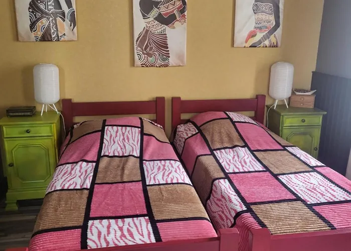 Location Saisonniere La Berbere Дом отдыха Tauves