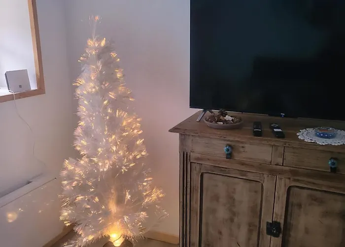 Location Saisonniere La Berbere Tauves