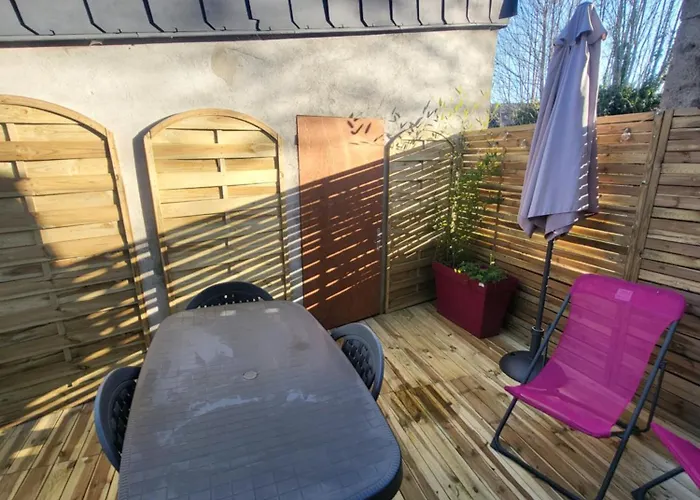 Location Saisonniere La Berbere Дом отдыха Tauves